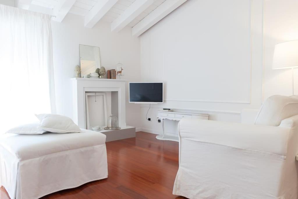 Di Tutto Punto In Centro A Vérone Extérieur photo